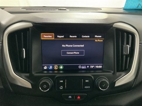 Used 2024 GMC Terrain SLT image 28