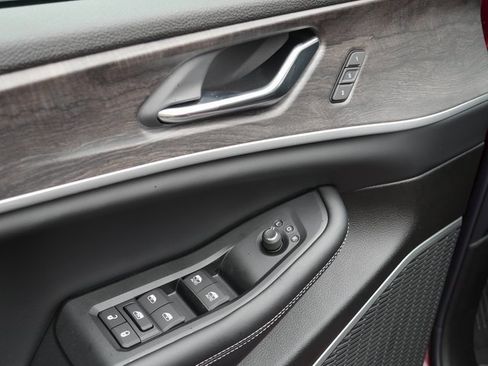 New 2026 Jeep Grand Cherokee Limited image 12