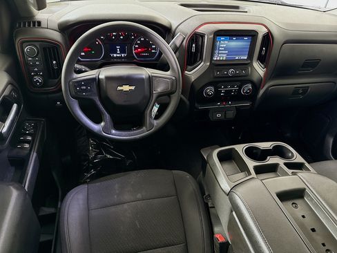 Used 2019 Chevrolet Silverado 1500 Custom w/ Custom Value Package AWD/4WD image 16