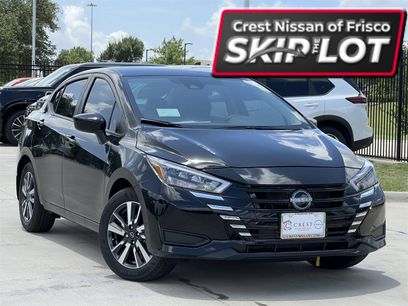 New 2025 Nissan Versa SV w/ Trunk Package