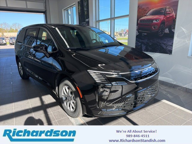 New 2027 Chrysler Pacifica Select FWD image 1