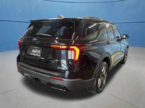 New 2026 Ford Explorer ST-Line w/ ST-Line Street Pack AWD/4WD image 11