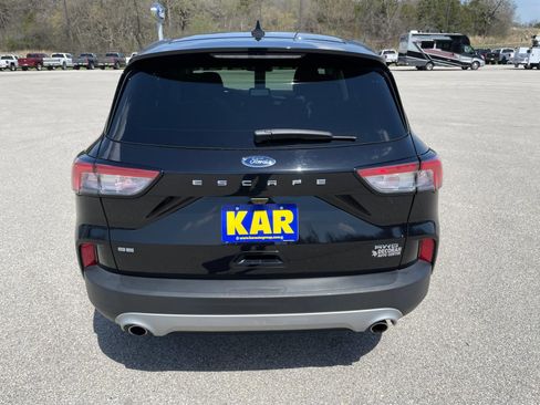 Used 2020 Ford Escape SE AWD/4WD image 7