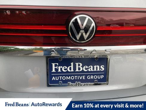 New 2026 Volkswagen Atlas SE image 7