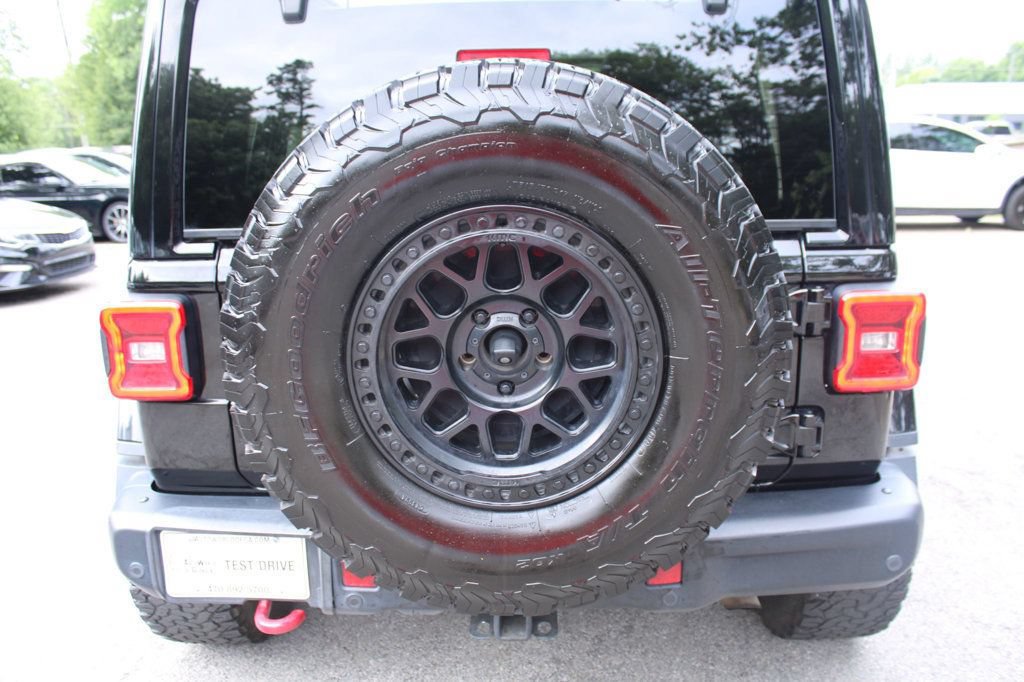 Used 2018 Jeep Wrangler Unlimited Rubicon AWD/4WD image 42