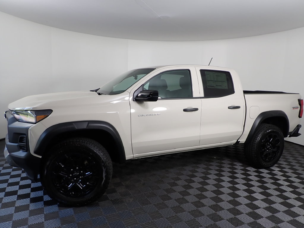 New 2026 Chevrolet Colorado Trail Boss AWD/4WD image 11