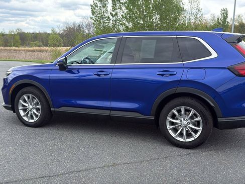 Used 2023 Honda CR-V EX-L image 10