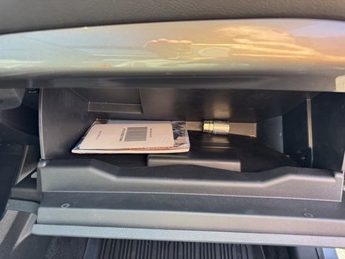 Used 2023 Ford Edge SEL w/ Convenience Package image 39