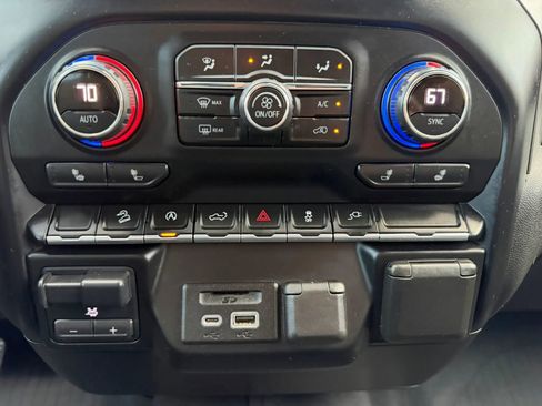 Used 2020 Chevrolet Silverado 1500 LT w/ All-Star Edition image 20