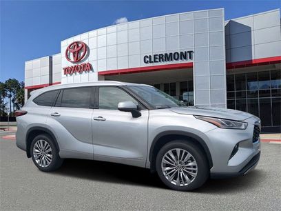 New 2025 Toyota Highlander Platinum