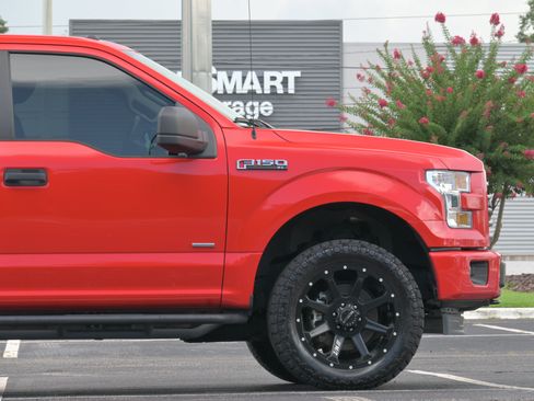 Used 2017 Ford F150 XL w/ Equipment Group 101A Mid AWD/4WD image 6