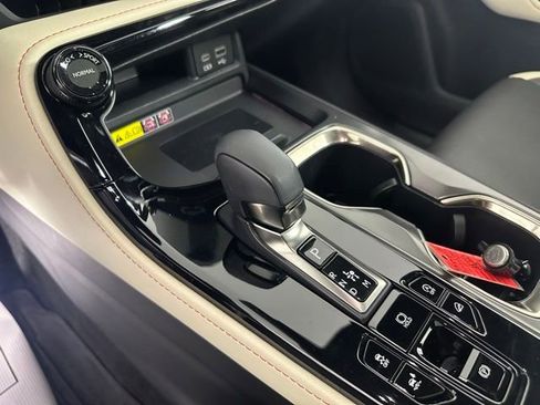 Used 2023 Lexus NX 350 AWD image 16