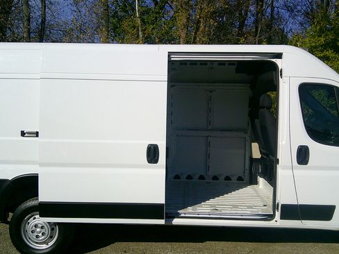 Used 2022 RAM ProMaster 2500 image 16