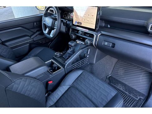 New 2026 Toyota 4Runner TRD Off-Road Premium image 18