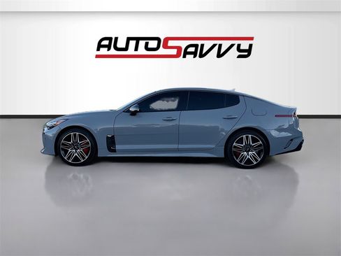 Used 2023 Kia Stinger GT2 image 4