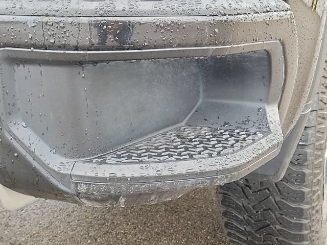 Used 2024 GMC Sierra 1500 AT4 w/ Technology Package AWD/4WD image 58