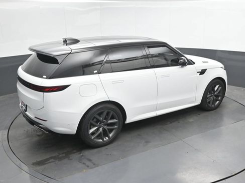 Used 2025 Land Rover Range Rover Sport Dynamic SE AWD/4WD image 30
