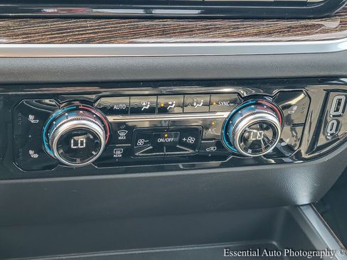 New 2026 GMC Sierra 1500 Elevation w/ Preferred Package image 9