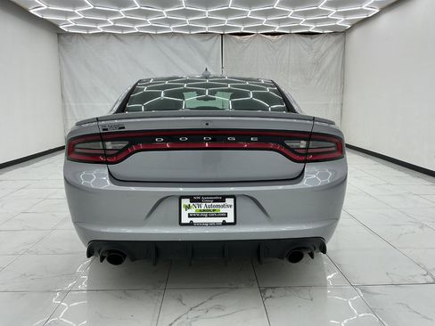 Used 2017 Dodge Charger SXT w/ Rallye Group RWD image 10