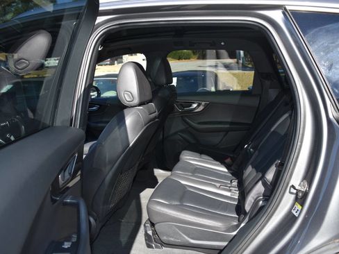 Used 2017 Audi Q7 2.0T Premium AWD/4WD image 63