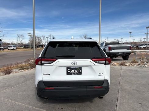 Used 2025 Toyota RAV4 XLE image 7