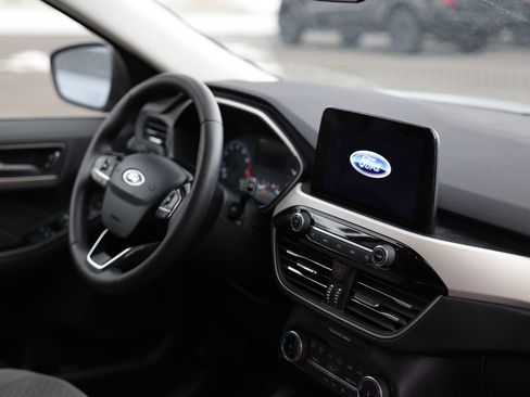 Certified 2022 Ford Escape SE w/ Convenience Package image 10