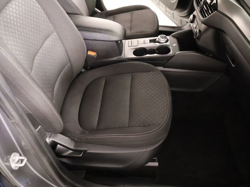 Used 2025 Ford Escape Active FWD image 12