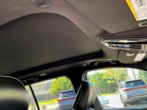 Used 2024 Jeep Grand Cherokee Limited 4xe image 13