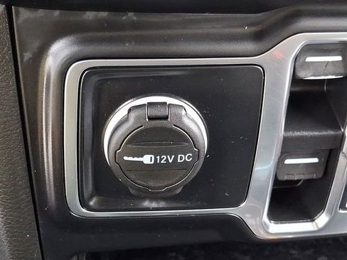 Used 2021 Jeep Gladiator Sport AWD/4WD image 26