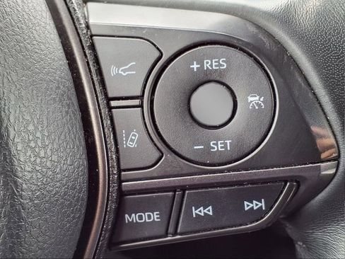 Used 2023 Toyota Camry SE image 24