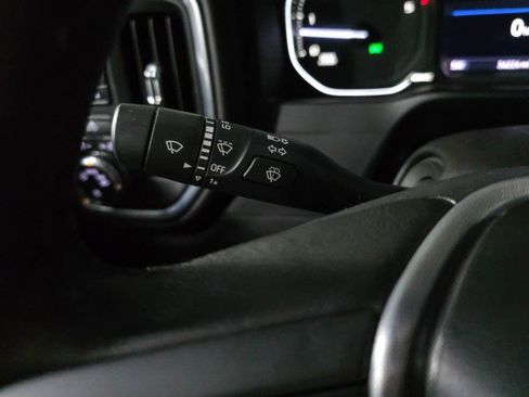 Used 2022 GMC Sierra 3500 SLE image 23