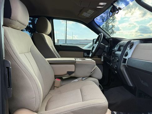 Used 2013 Ford F150 XLT w/ Mid Equipment Group AWD/4WD image 18