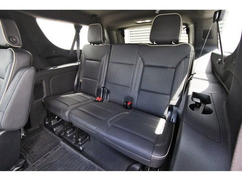 Used 2025 GMC Yukon XL Elevation w/ LPO, Floor Liner Package RWD image 13