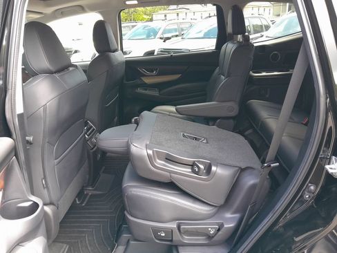 Certified 2022 Subaru Ascent Touring AWD/4WD image 36