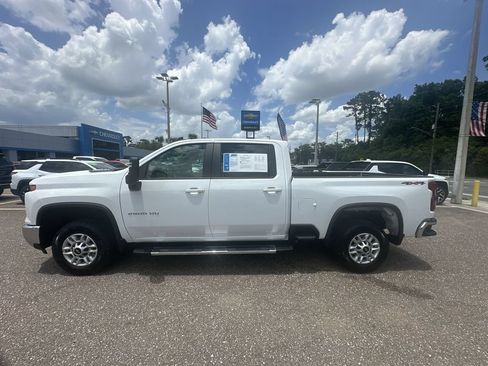 Used 2025 Chevrolet Silverado 2500 LT w/ Convenience Package AWD/4WD image 13
