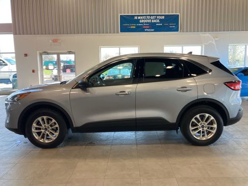 Used 2022 Ford Escape SE w/ Convenience Package image 8