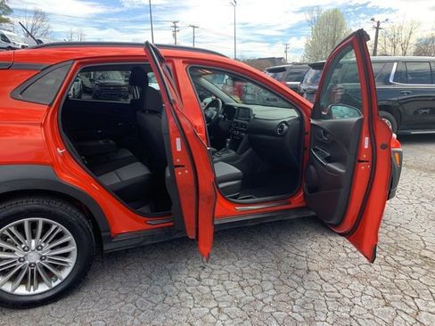 Used 2019 Hyundai Kona SEL image 11