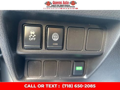 Used 2019 Nissan Rogue Sport SV image 46