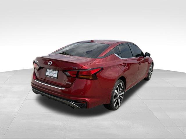 Used 2022 Nissan Altima 2.5 SR AWD/4WD image 2