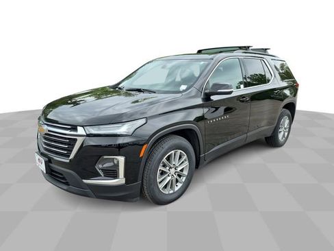 Certified 2023 Chevrolet Traverse LT AWD/4WD image 1