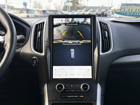 Certified 2024 Ford Edge SEL image 30