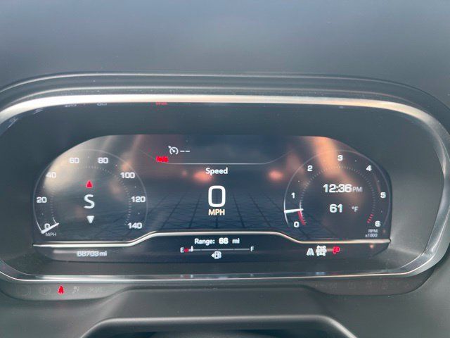 Used 2023 GMC Yukon AT4 w/ AT4 Premium Package AWD/4WD image 29