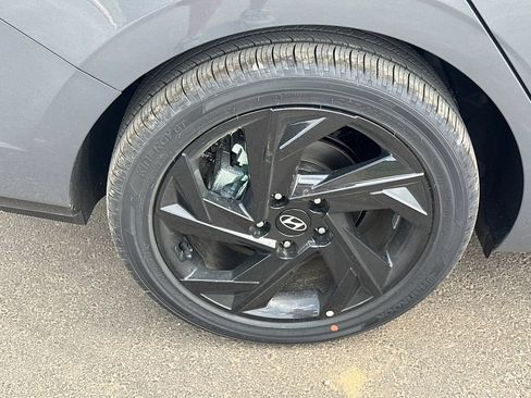 New 2026 Hyundai Elantra SEL Sport Premium FWD image 18