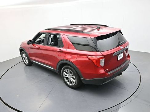 Used 2021 Ford Explorer XLT w/ Equipment Group 202A RWD image 38