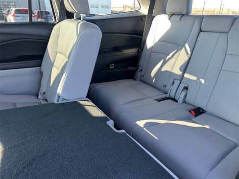 Used 2022 Honda Pilot Special Edition image 17