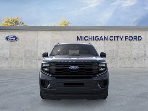 New 2026 Ford Expedition Max Active image 6