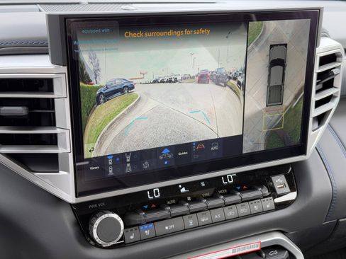 New 2025 Toyota Tundra Platinum image 28