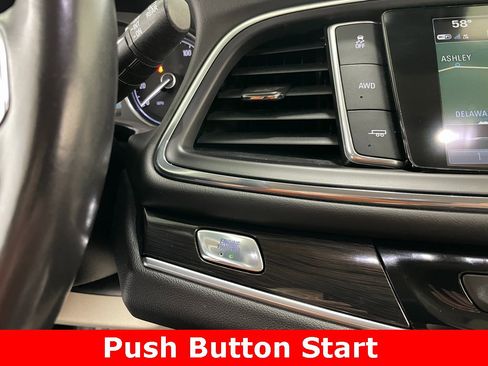 Used 2018 Buick Enclave Premium w/ Experience Buick Package image 7