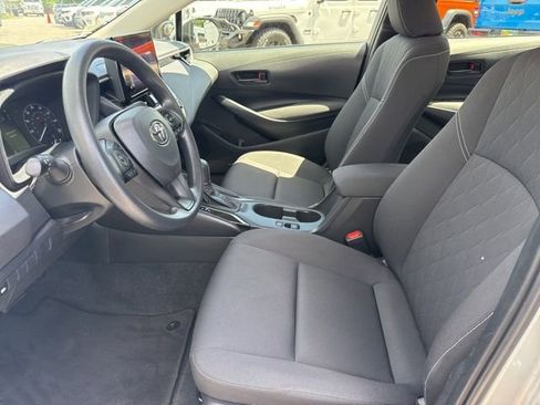 Used 2023 Toyota Corolla LE w/ Carpet Mat Package (TMS) FWD image 21