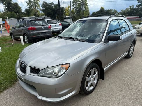 Used 2006 Subaru Impreza 2.5i w/ Popular Equipment Group 1 image 1